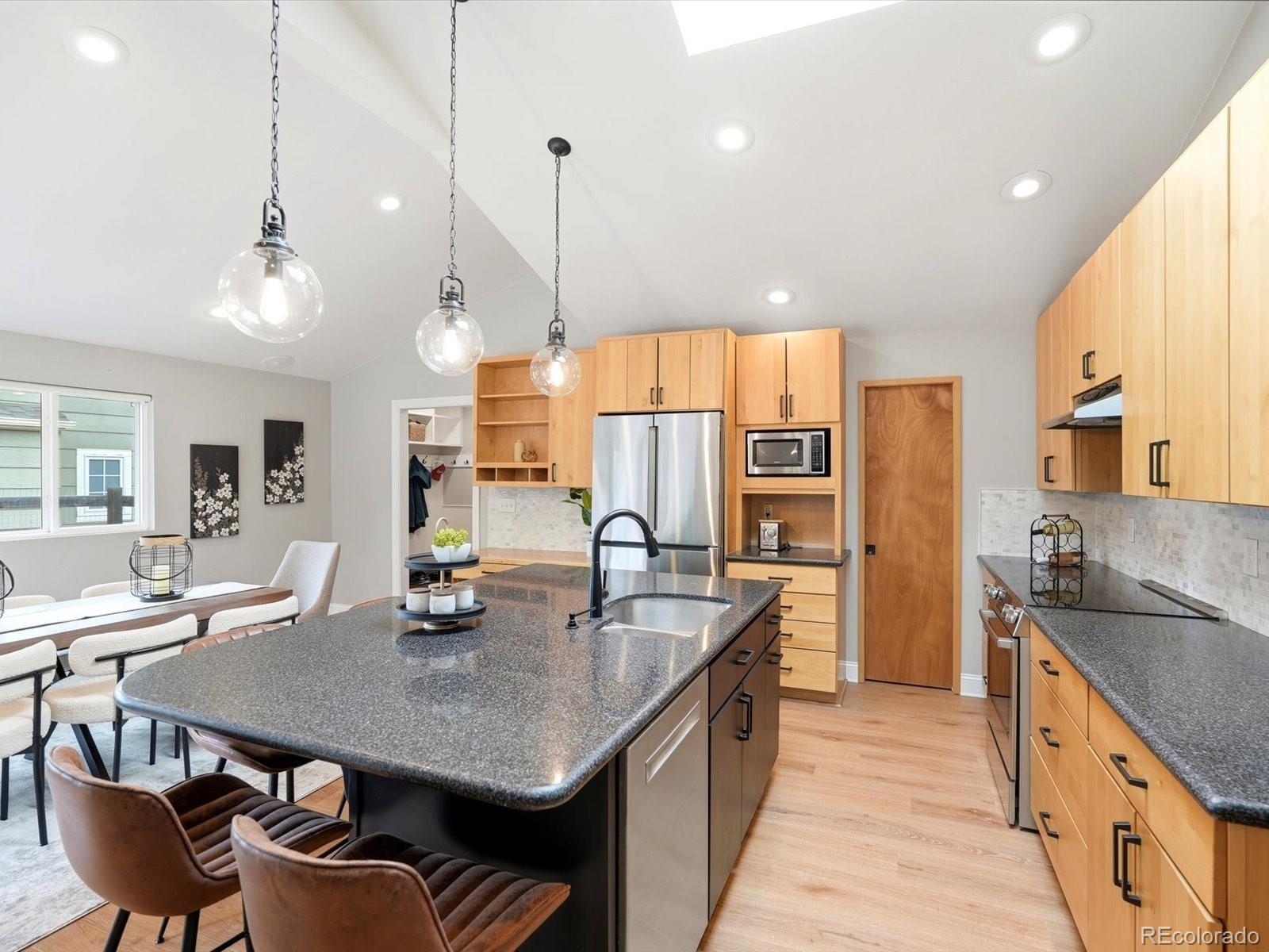 MLS Image #10 for 6998 e long avenue,centennial, Colorado