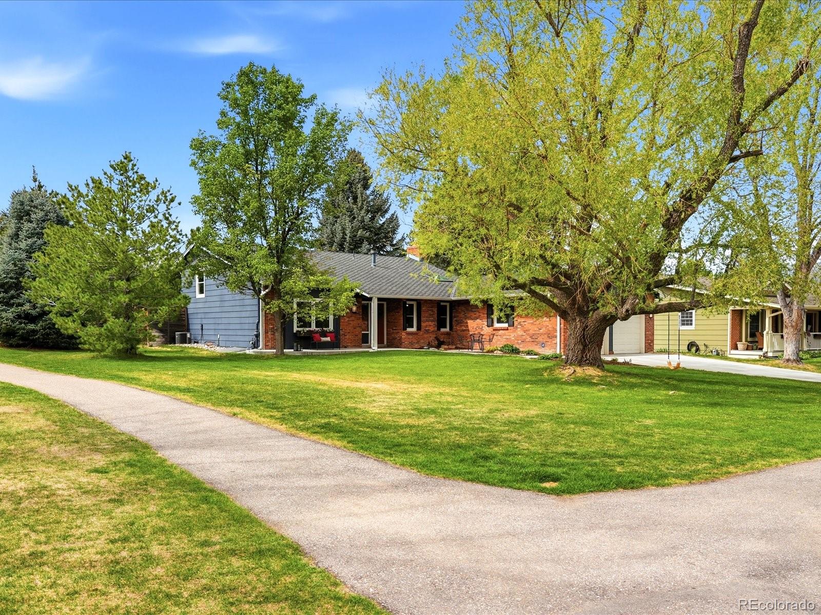 MLS Image #2 for 6998 e long avenue,centennial, Colorado