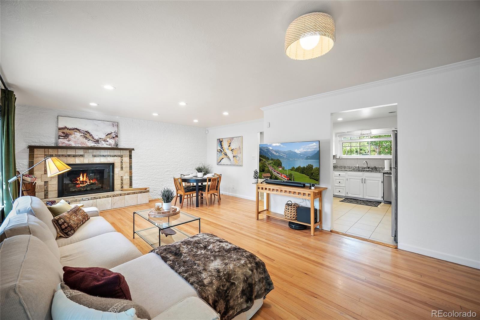 MLS Image #18 for 1011  milky way,colorado springs, Colorado