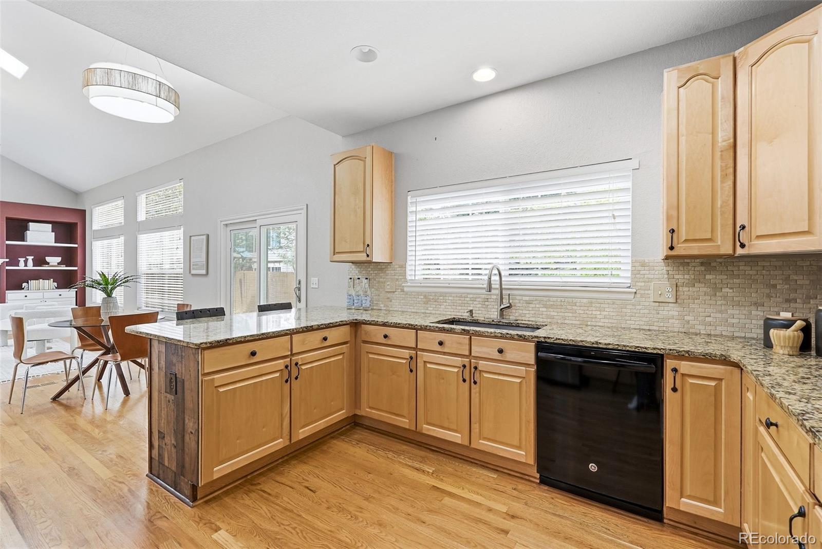 MLS Image #11 for 5174 s fraser street,aurora, Colorado