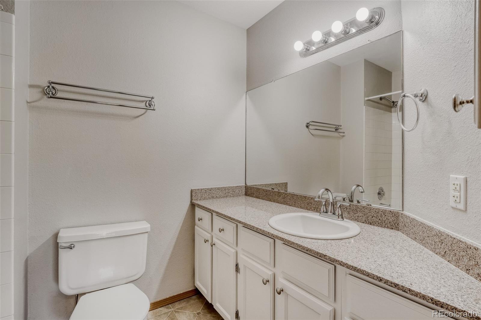 MLS Image #15 for 11147 w 17th avenue,lakewood, Colorado