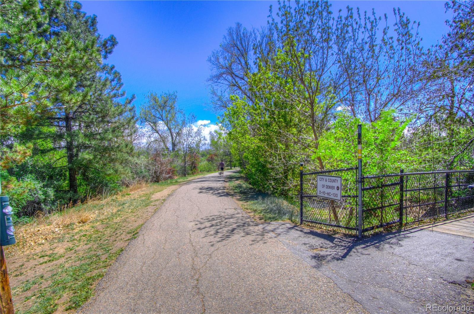 MLS Image #37 for 3050 s forest street,denver, Colorado