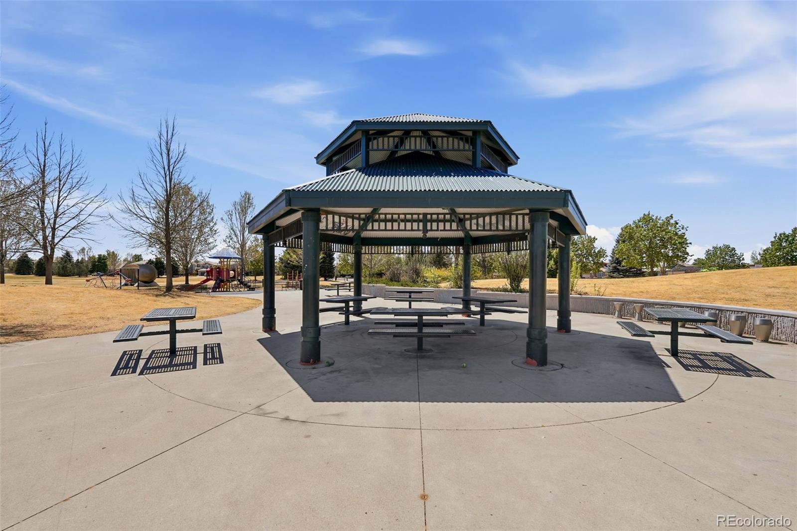 MLS Image #40 for 20982 e 40th place,denver, Colorado
