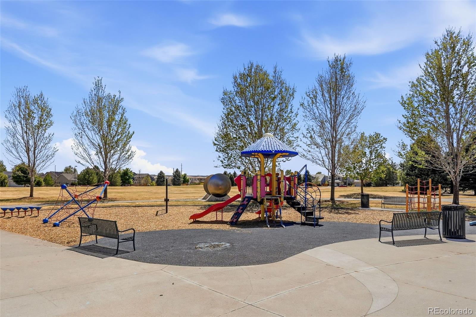MLS Image #41 for 20982 e 40th place,denver, Colorado