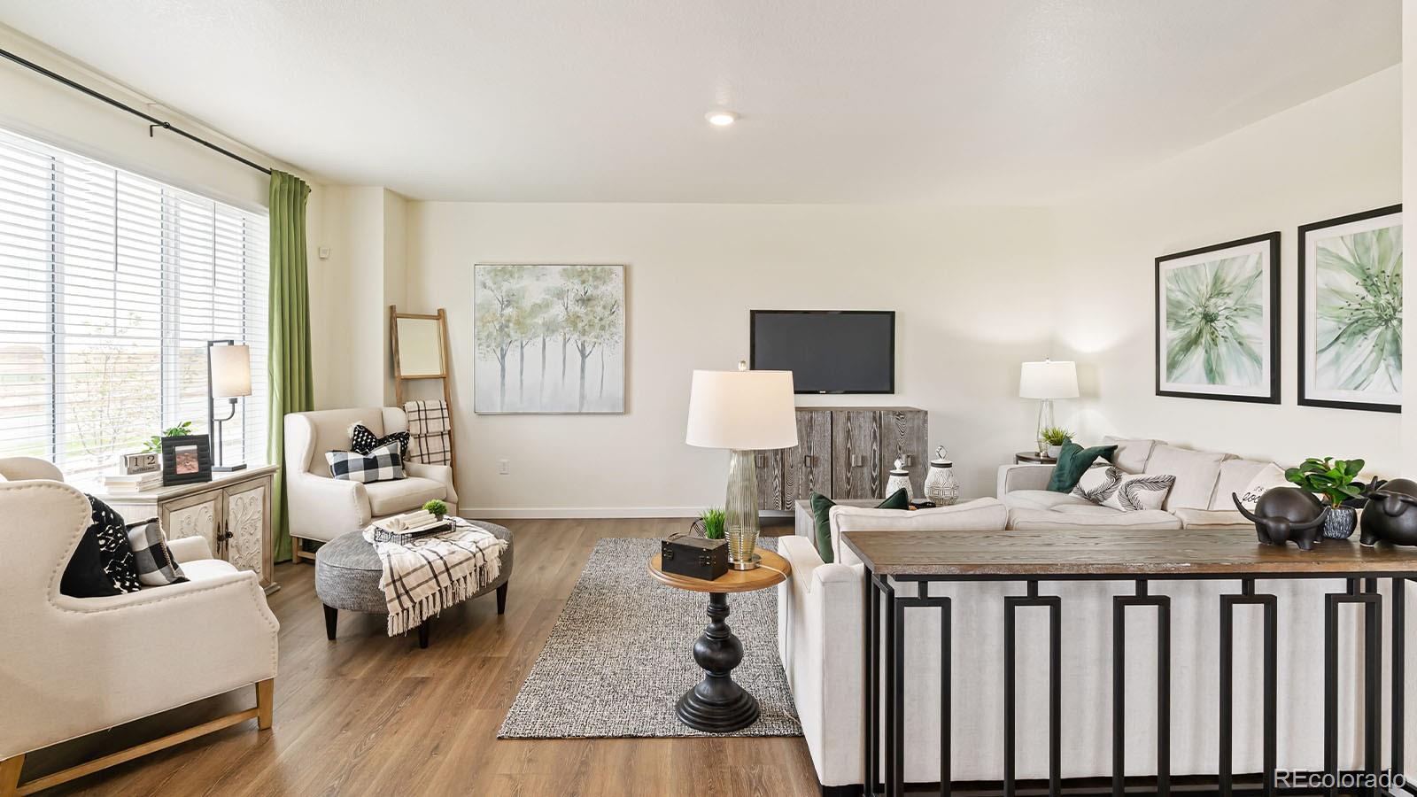 MLS Image #9 for 373 n bersshine street,watkins, Colorado