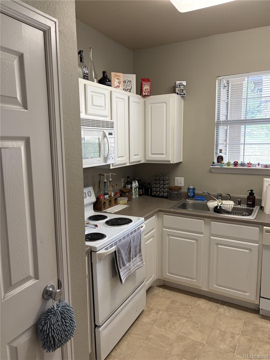 MLS Image #2 for 7433 s quail circle,littleton, Colorado
