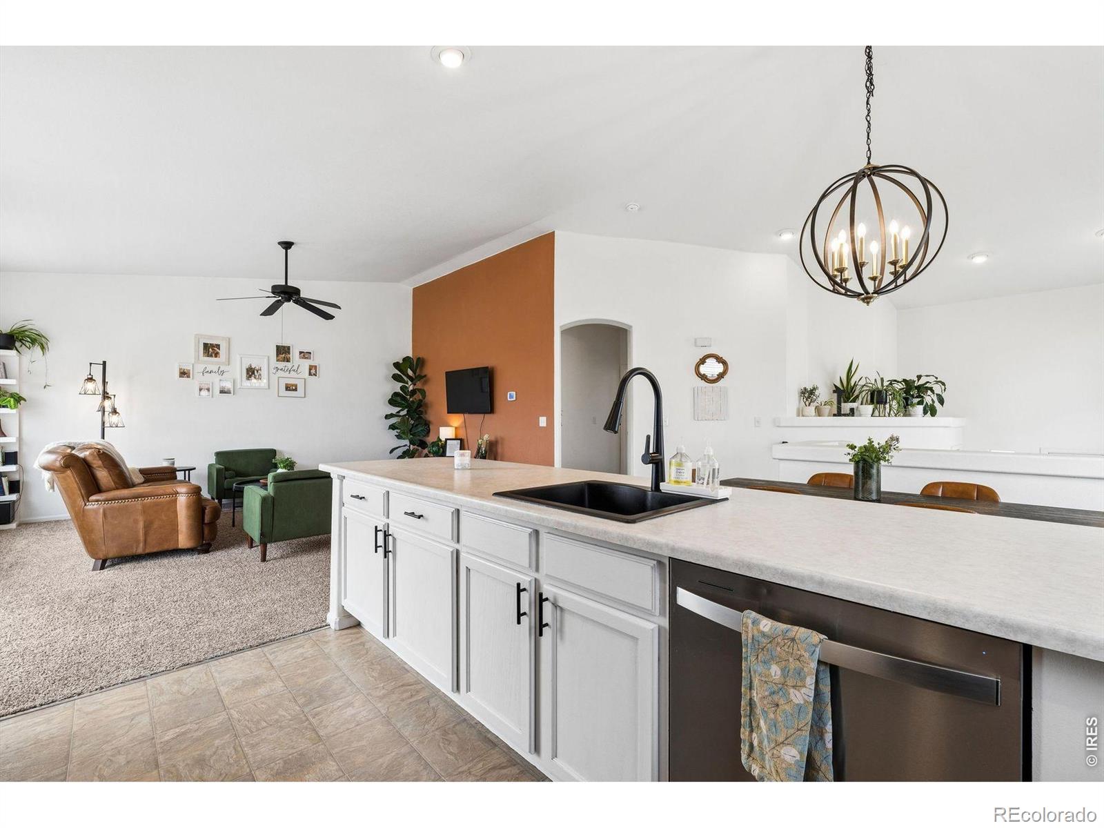 MLS Image #11 for 5243  cherrywood lane,johnstown, Colorado