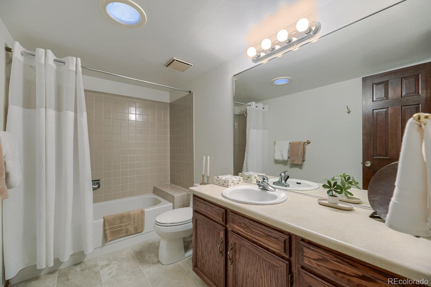 MLS Image #17 for 8760 w 81st drive,arvada, Colorado