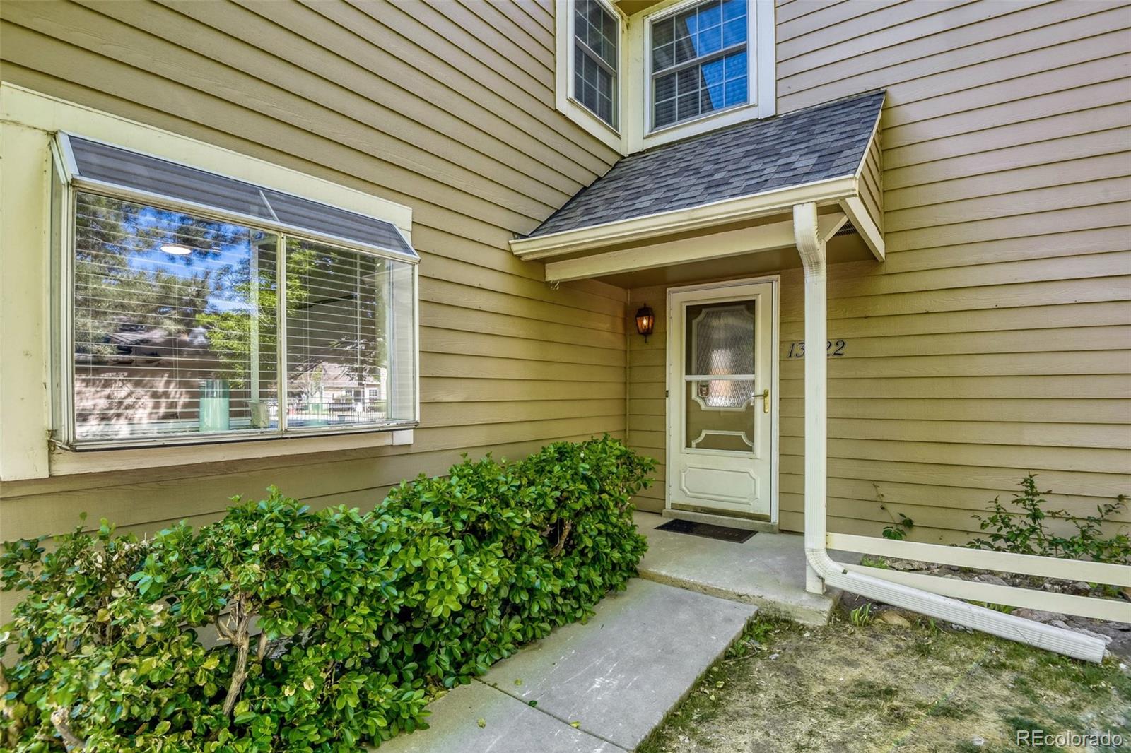 MLS Image #2 for 13322 e asbury drive,aurora, Colorado