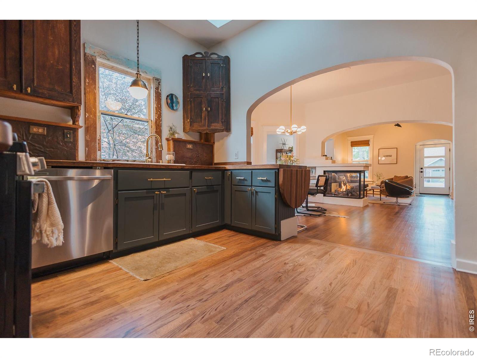 MLS Image #13 for 824 w olive street,fort collins, Colorado
