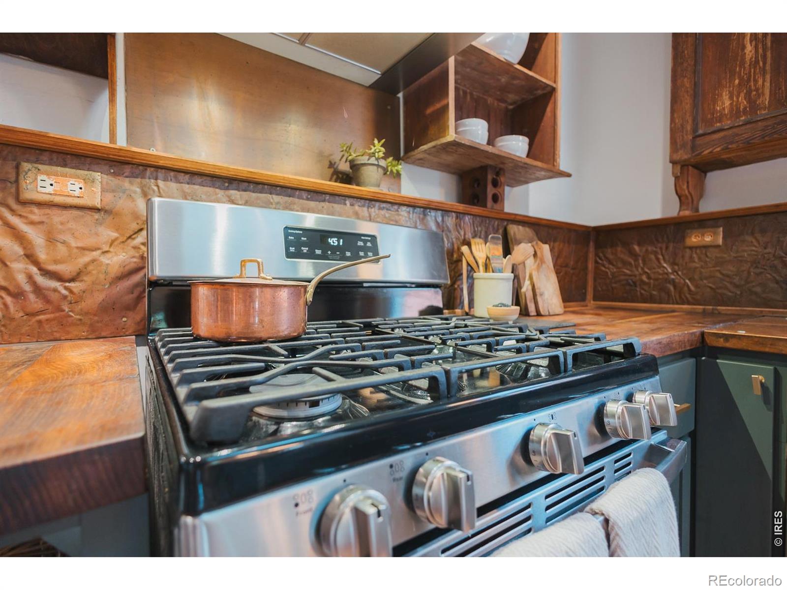 MLS Image #17 for 824 w olive street,fort collins, Colorado