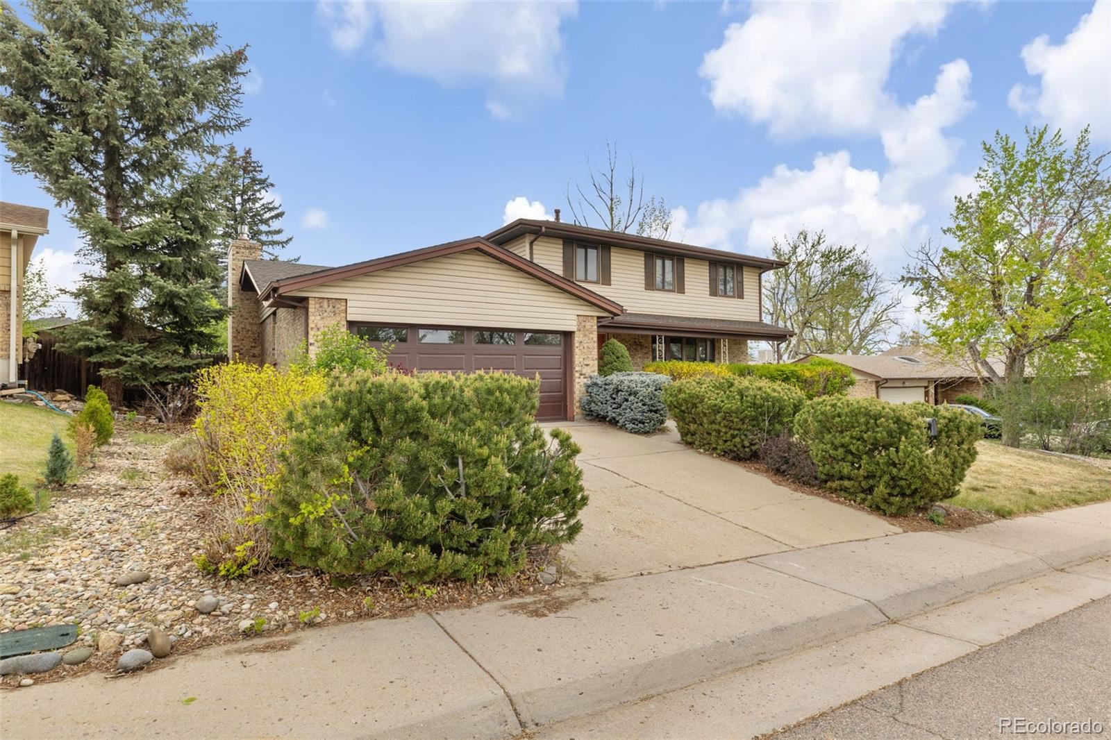 MLS Image #2 for 6189 s ash circle,centennial, Colorado