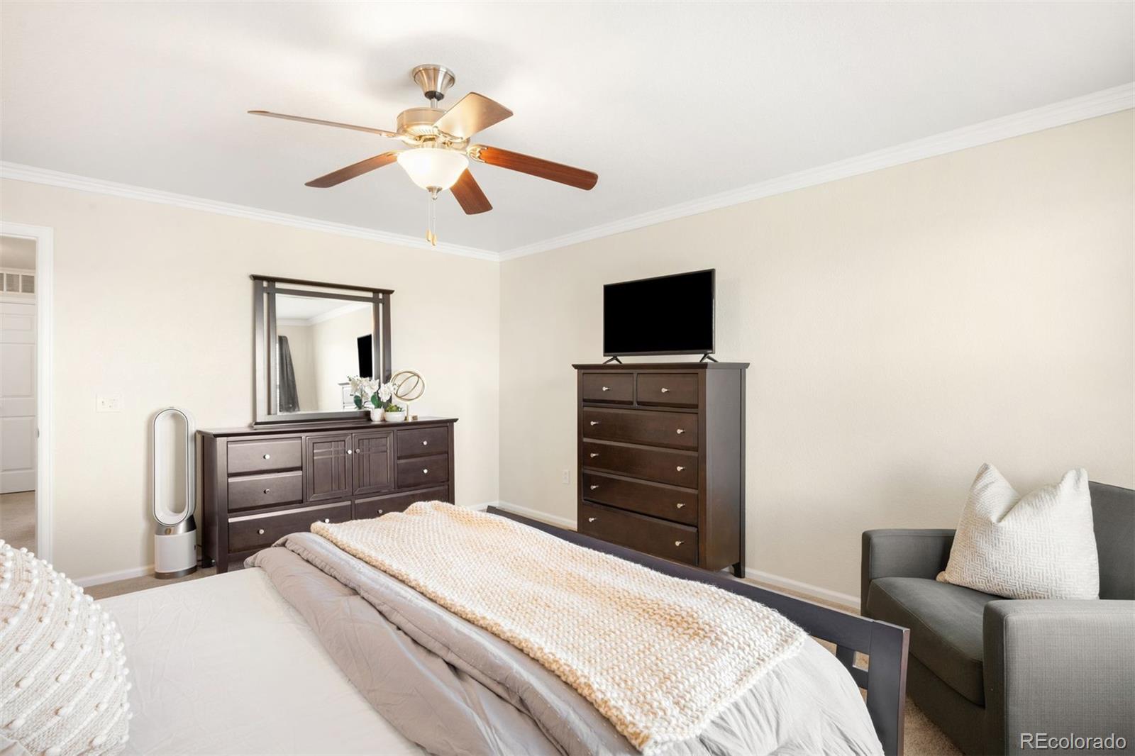 MLS Image #13 for 3652 s perth circle,aurora, Colorado
