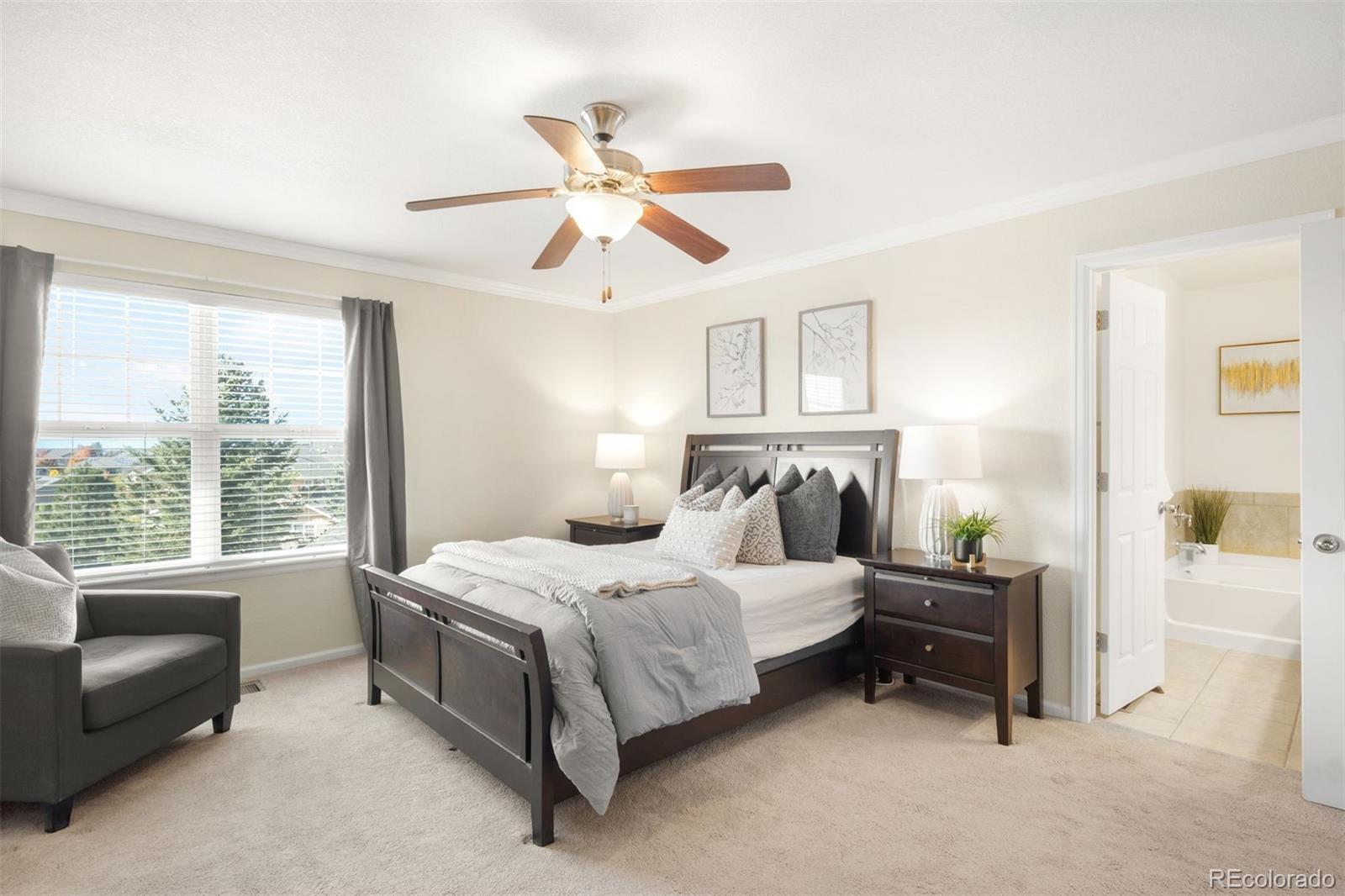 MLS Image #2 for 3652 s perth circle,aurora, Colorado