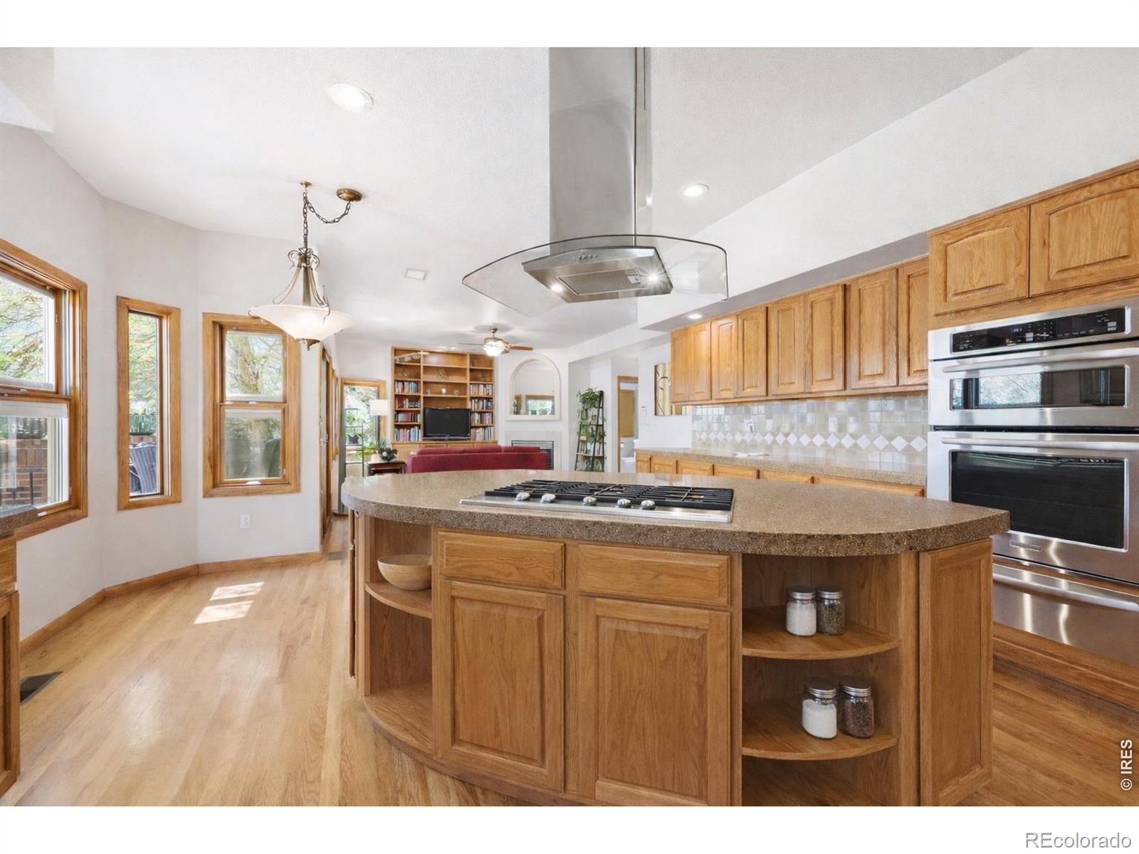 MLS Image #6 for 301  sleeping owl point,lafayette, Colorado