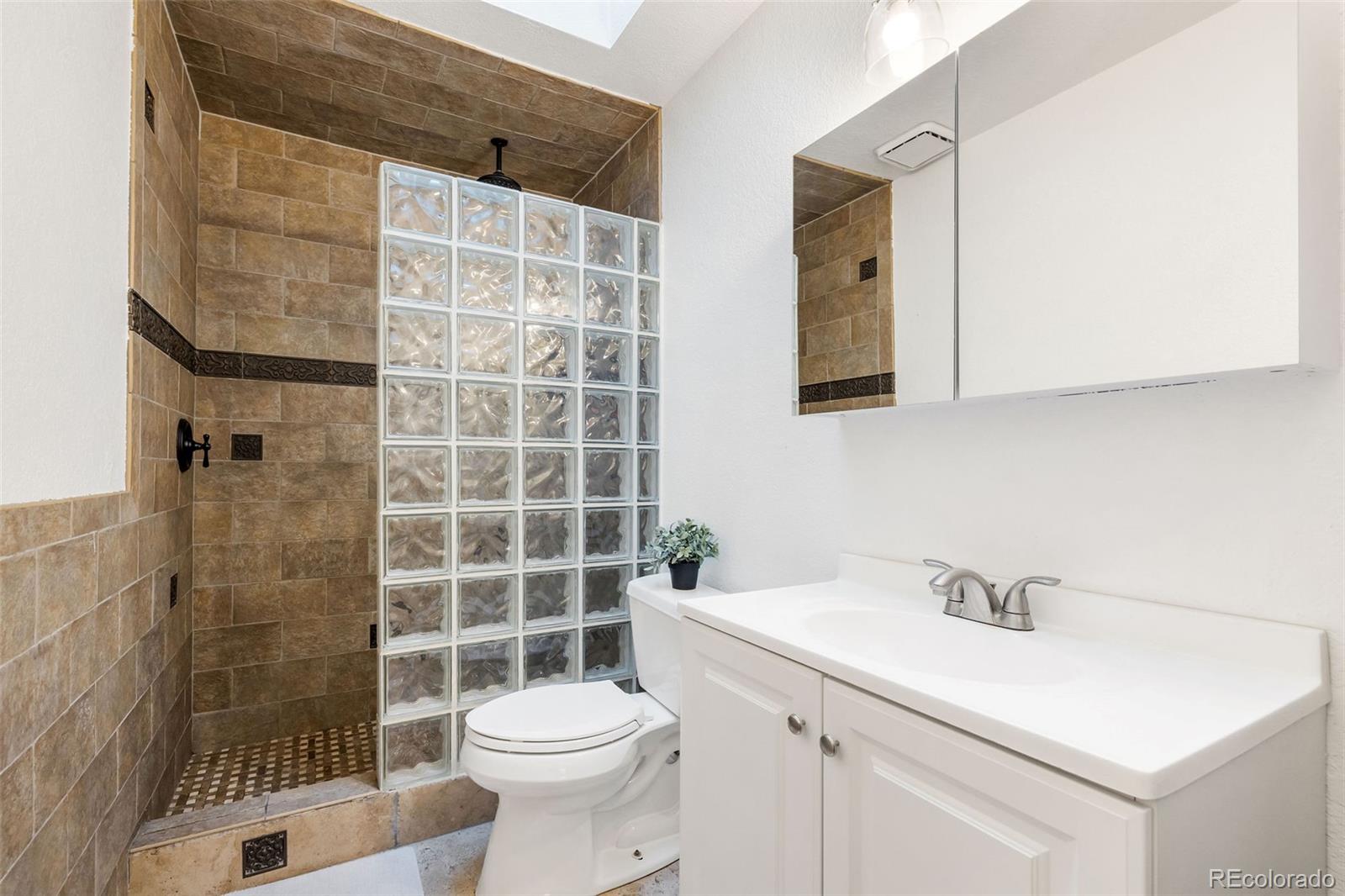 MLS Image #22 for 6527 s xenon street,littleton, Colorado