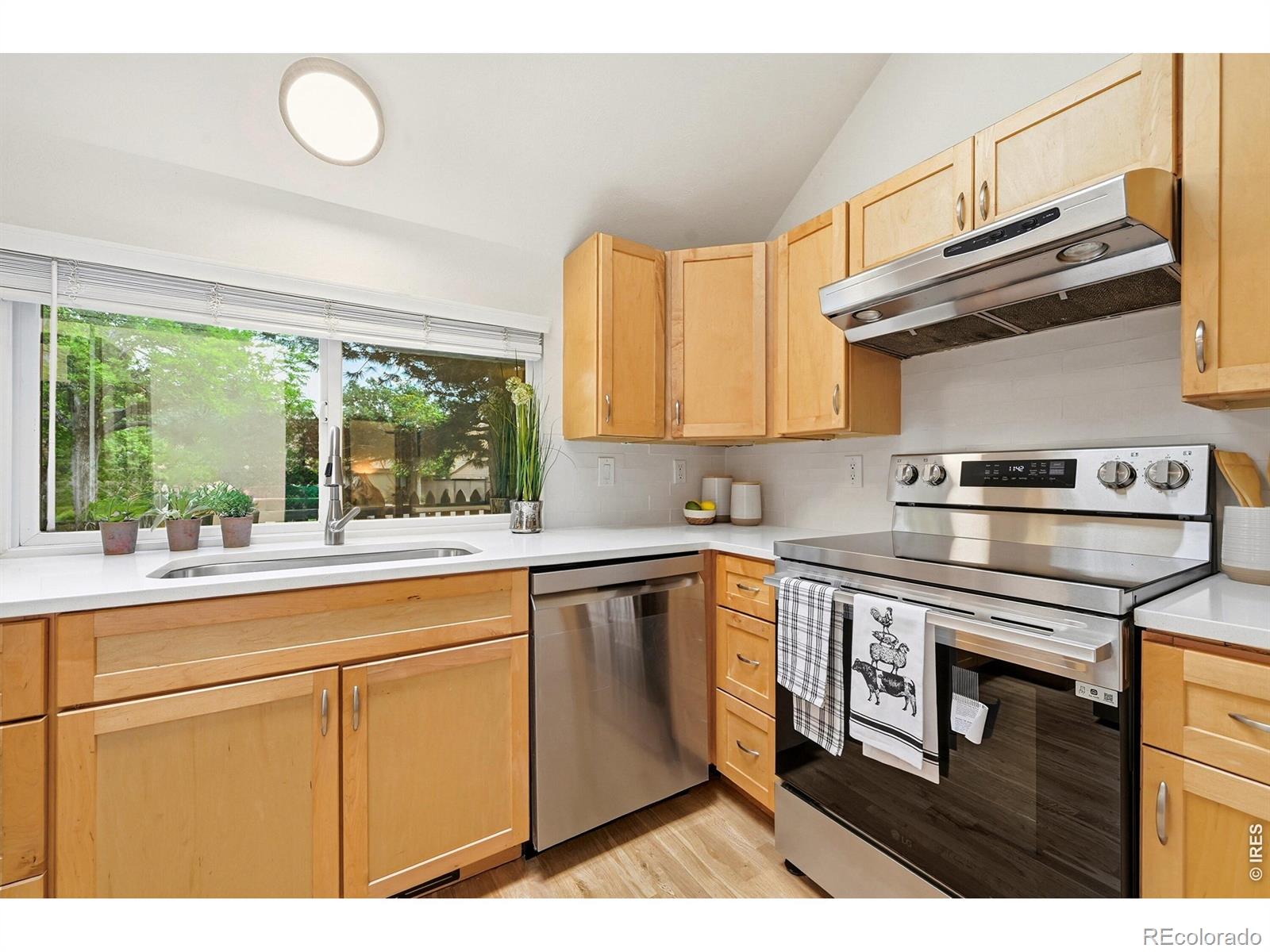 MLS Image #16 for 3734  telluride circle,boulder, Colorado