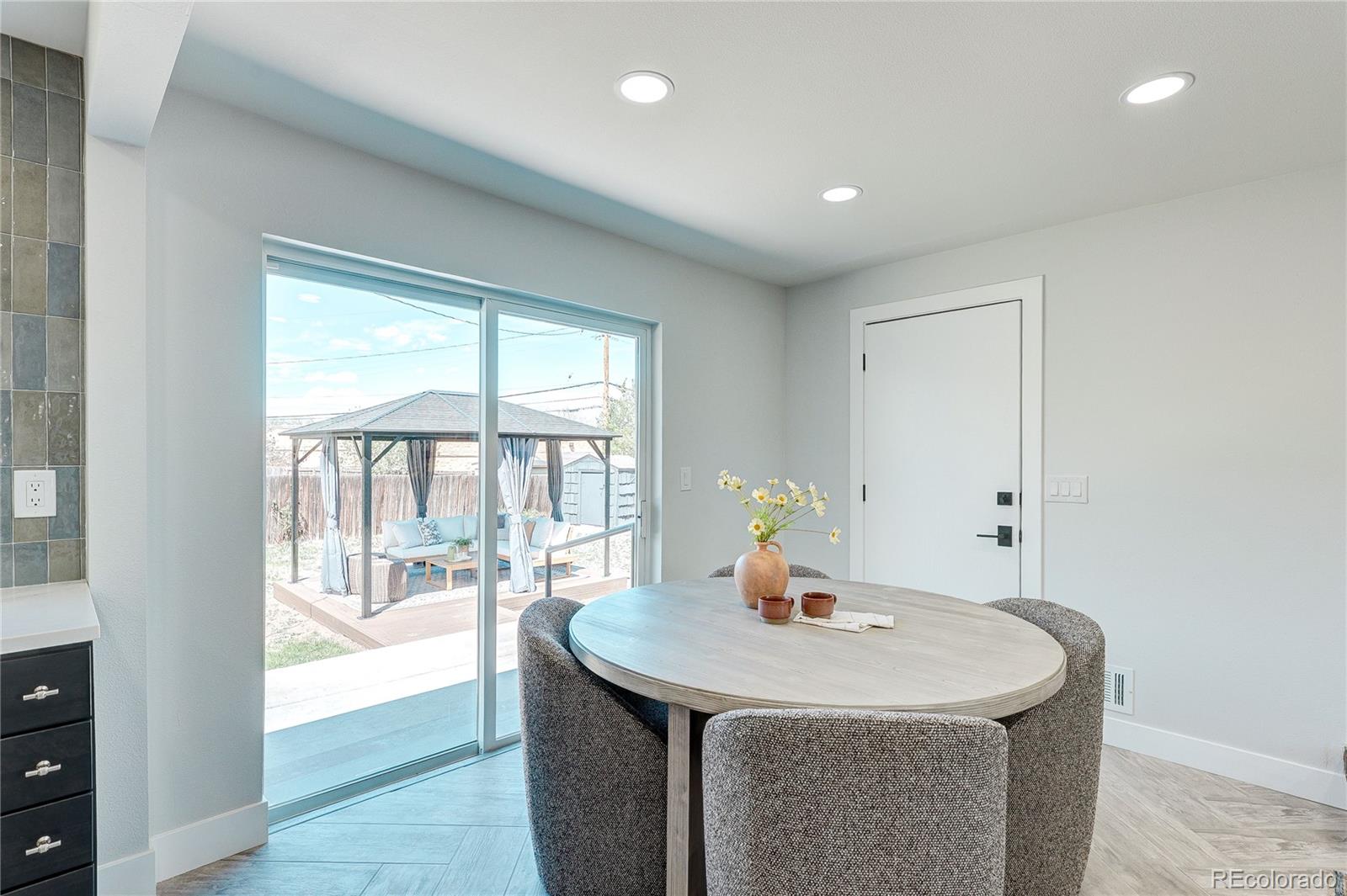 MLS Image #16 for 6579 s lincoln street,centennial, Colorado