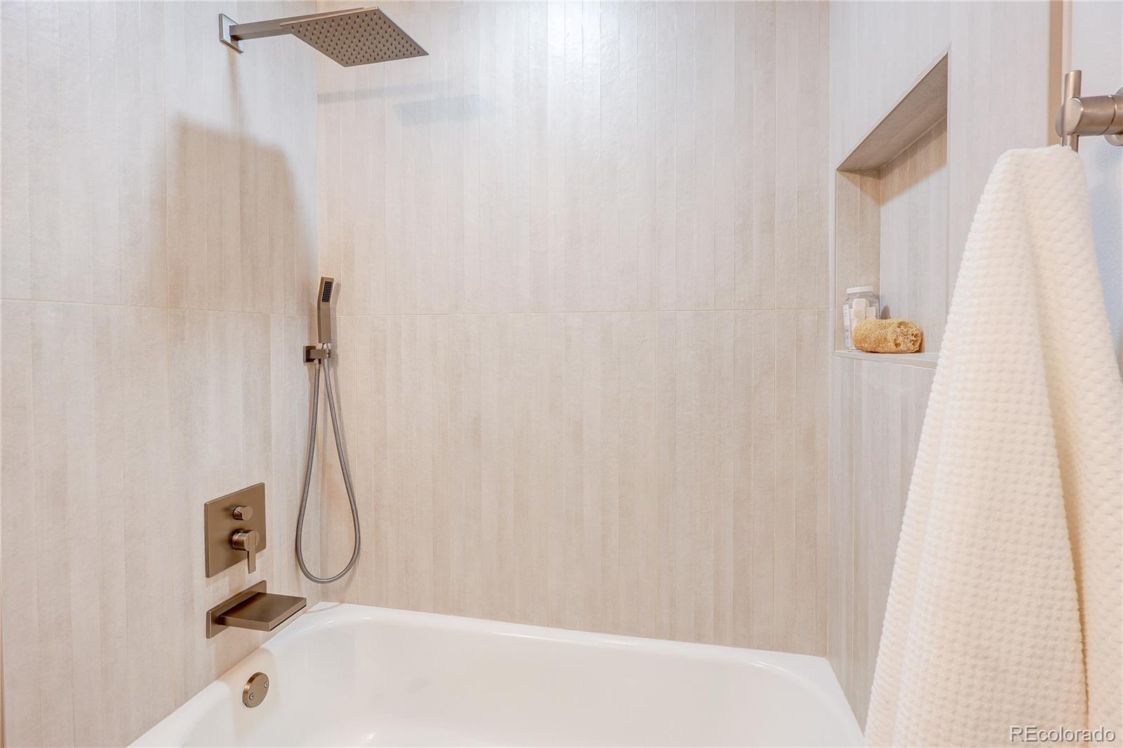 MLS Image #21 for 6579 s lincoln street,centennial, Colorado