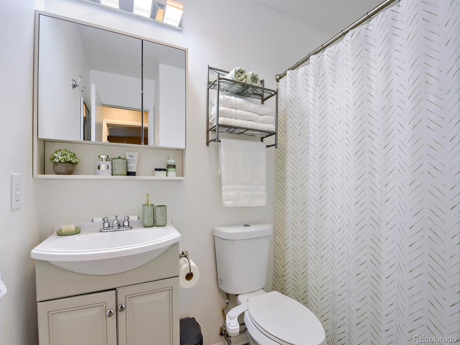 MLS Image #25 for 4570 s kalispell way,aurora, Colorado