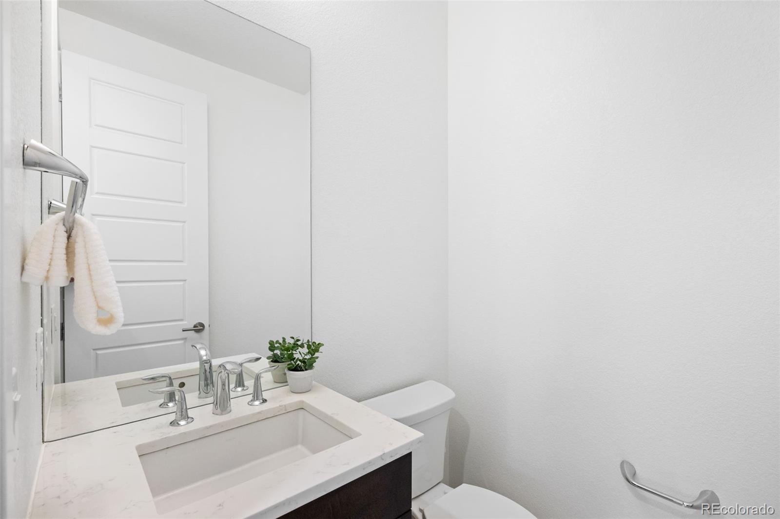 MLS Image #20 for 9409 e 58th drive,denver, Colorado