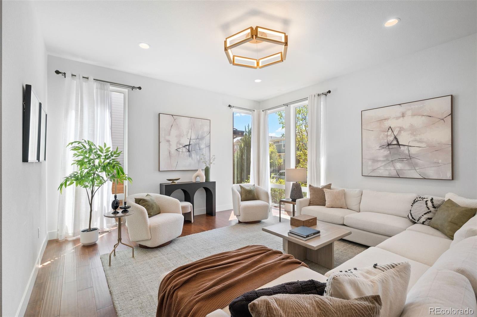 MLS Image #4 for 9409 e 58th drive,denver, Colorado