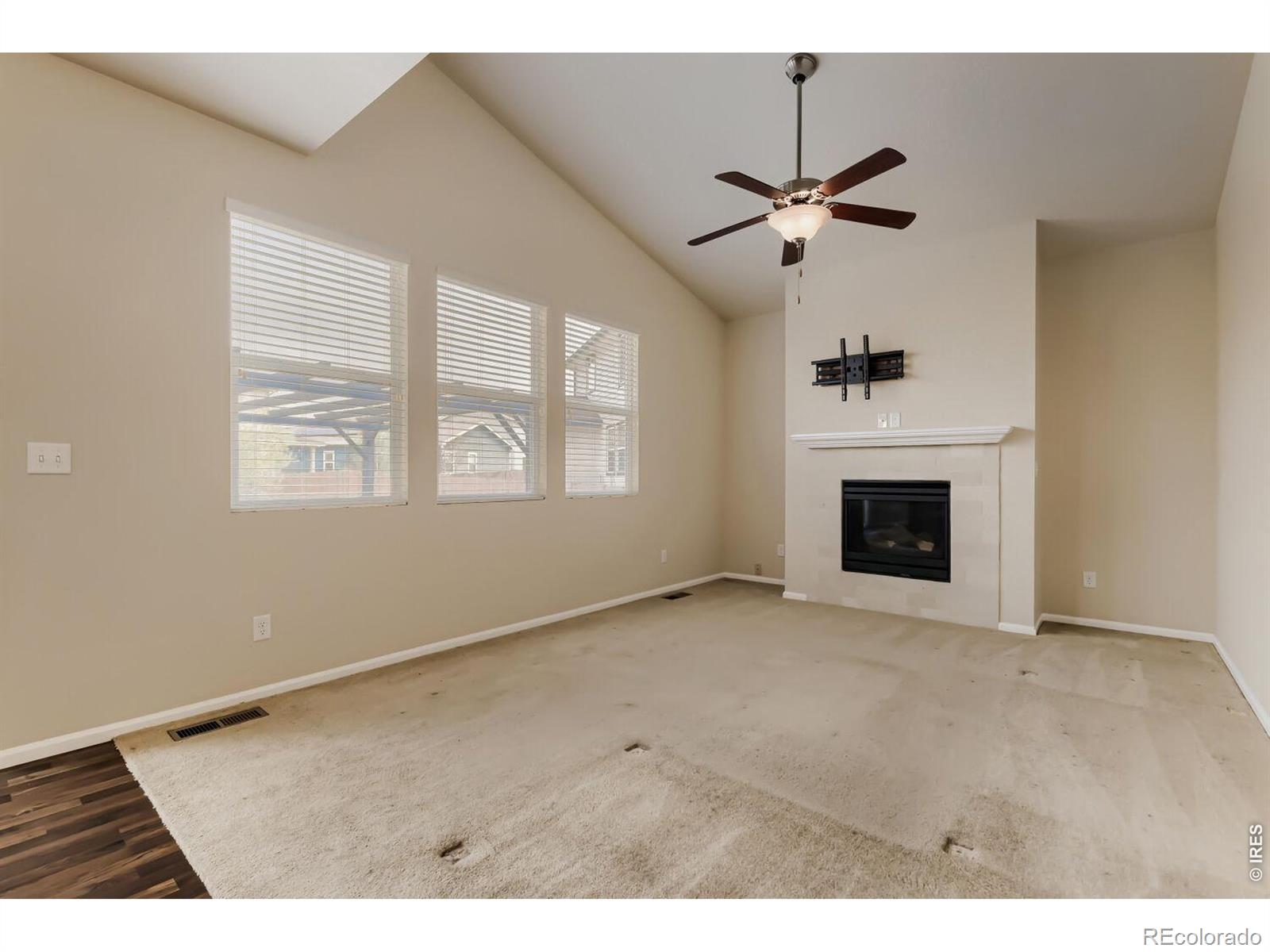 MLS Image #11 for 625  stonehaven street,dacono, Colorado
