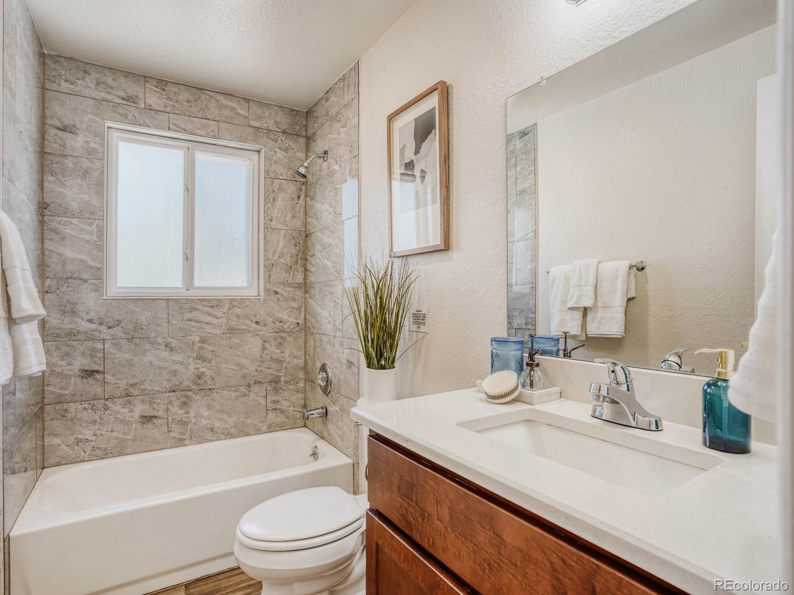 MLS Image #18 for 12187 e exposition avenue,aurora, Colorado