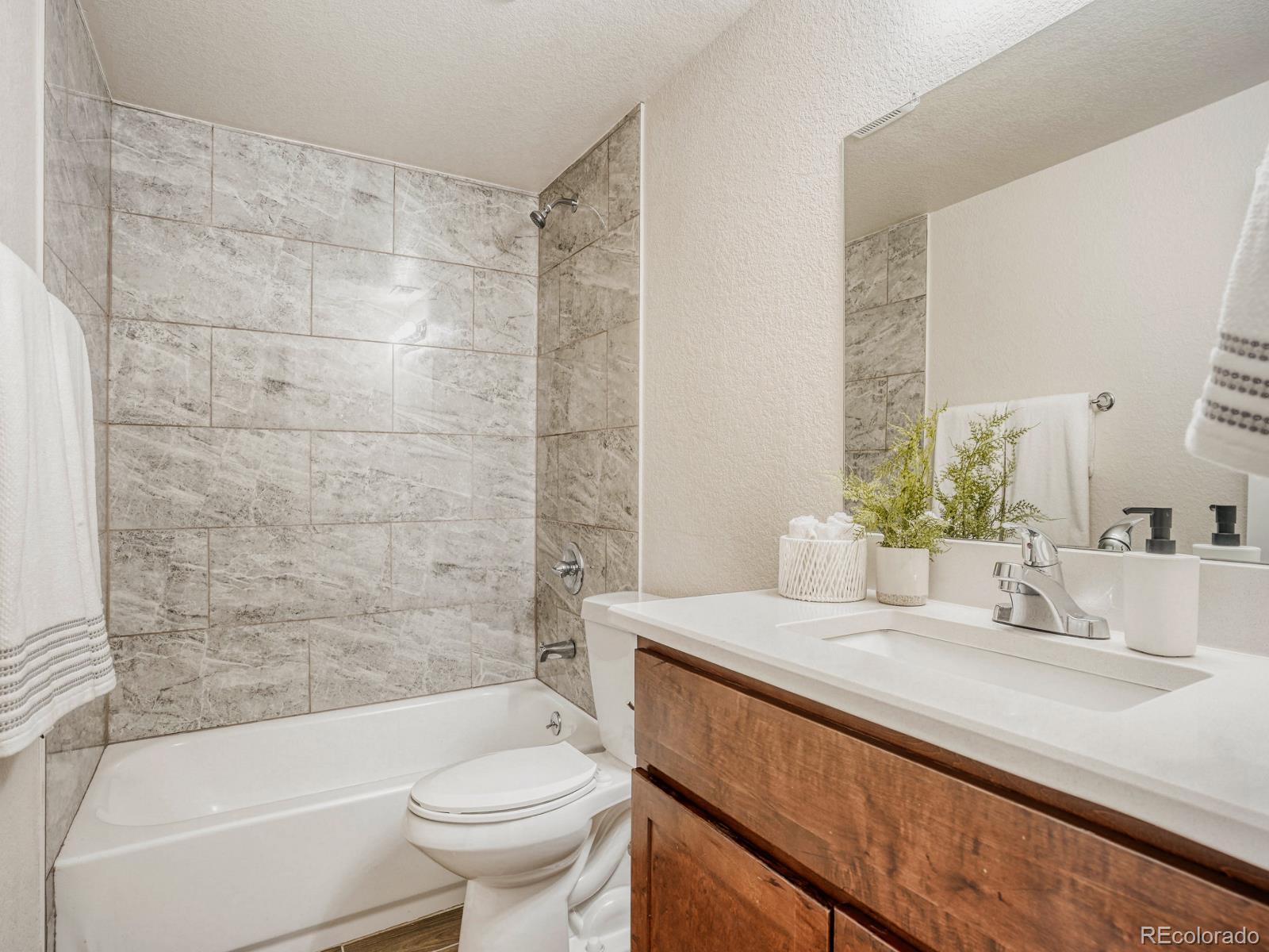 MLS Image #28 for 12187 e exposition avenue,aurora, Colorado