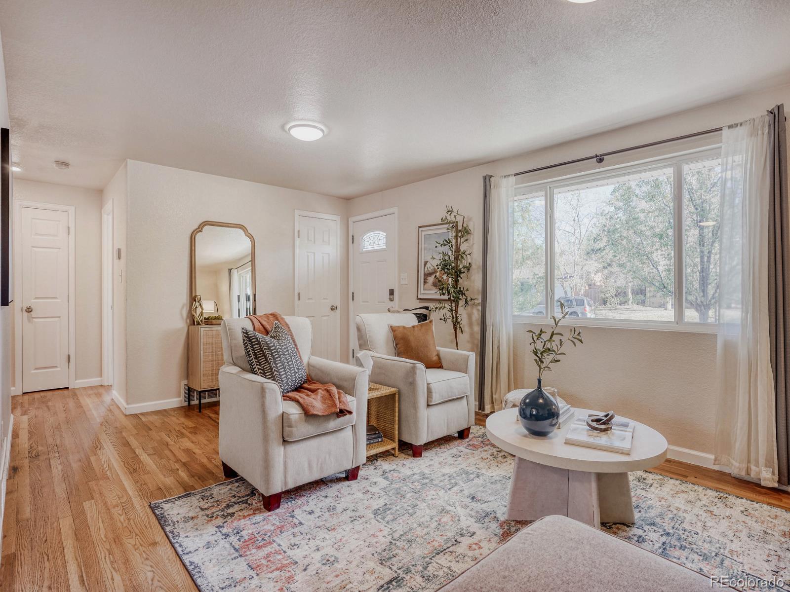 MLS Image #4 for 12187 e exposition avenue,aurora, Colorado