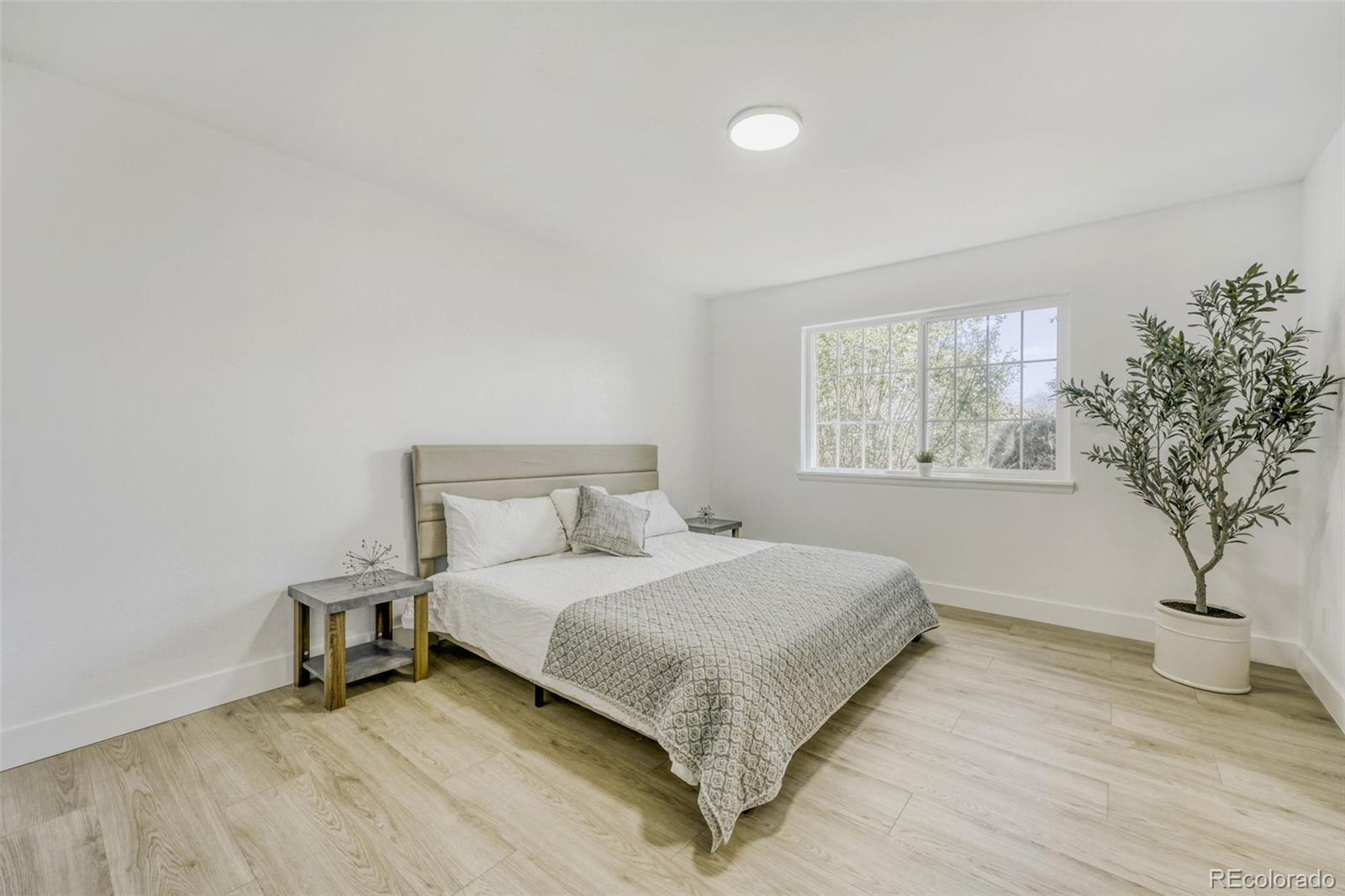 MLS Image #13 for 3855 s monaco street 103,denver, Colorado
