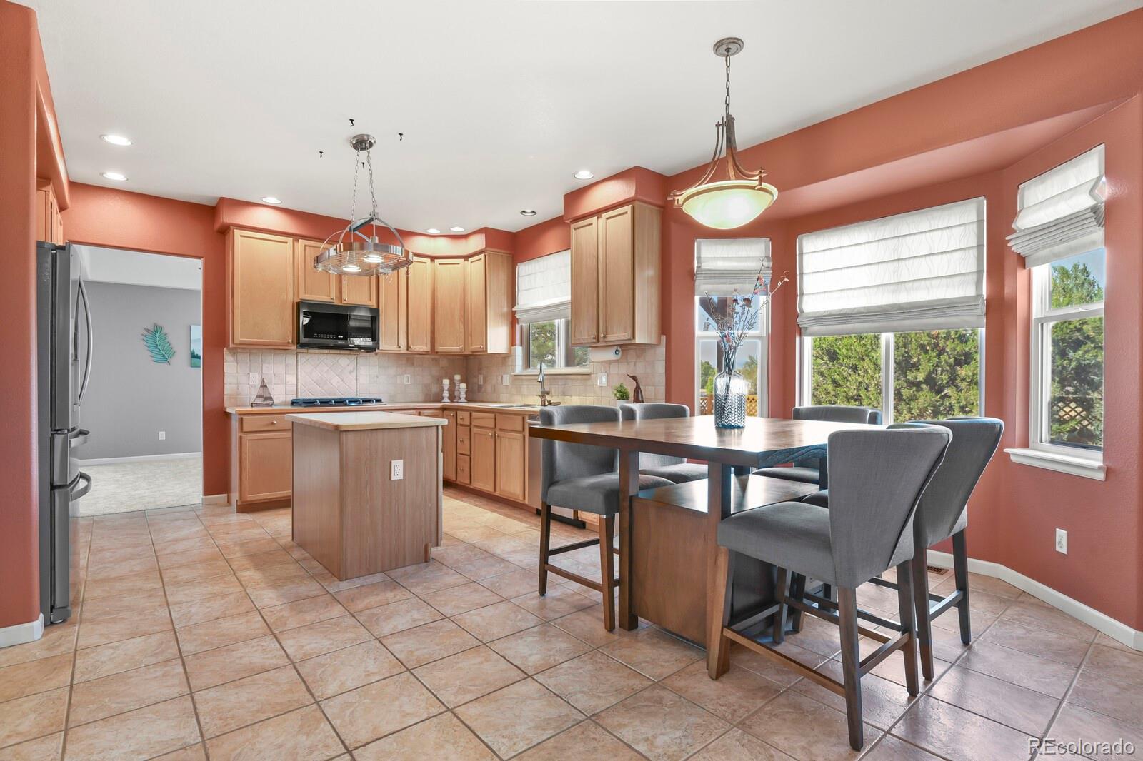 MLS Image #9 for 815  allen drive,longmont, Colorado
