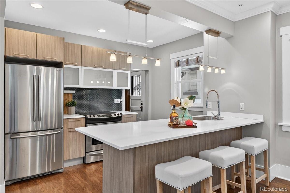 MLS Image #11 for 1331  bellaire street,denver, Colorado