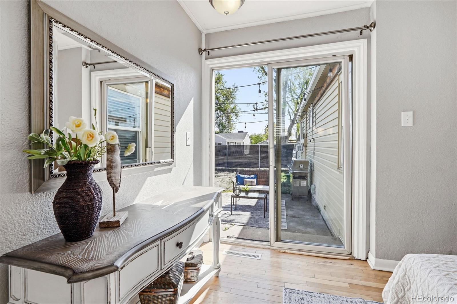 MLS Image #17 for 2701 w 1st avenue,denver, Colorado