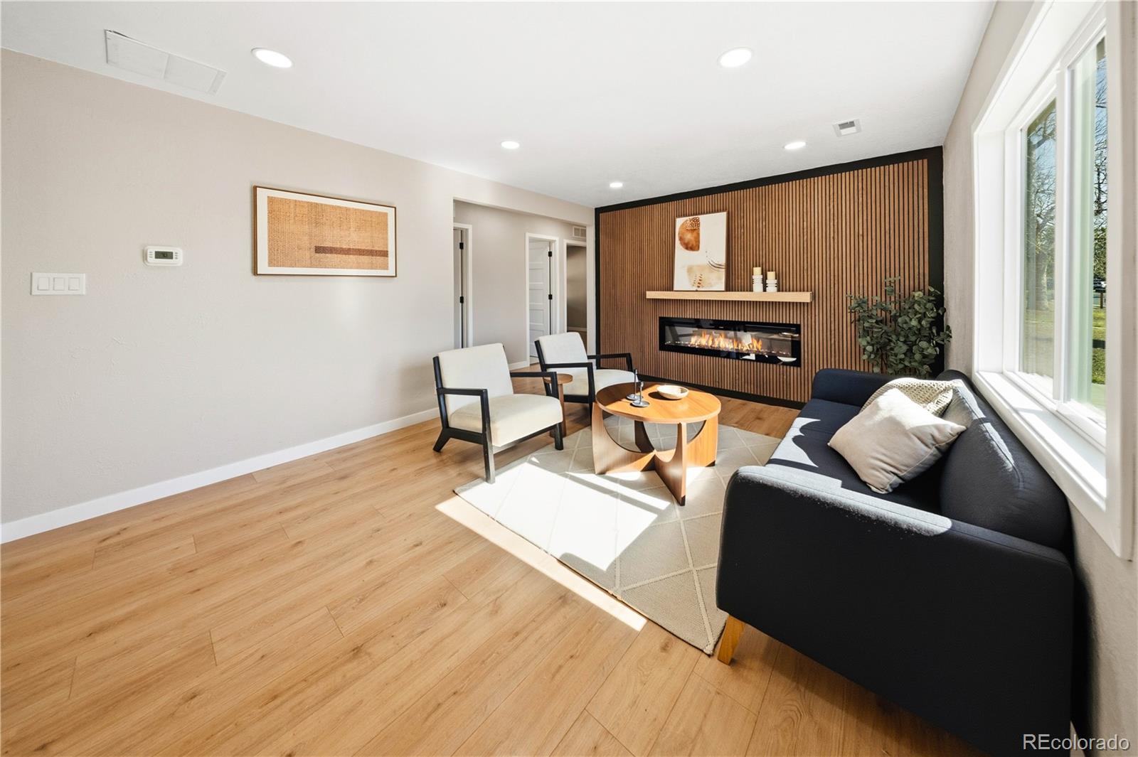 MLS Image #4 for 893 s tejon street,denver, Colorado