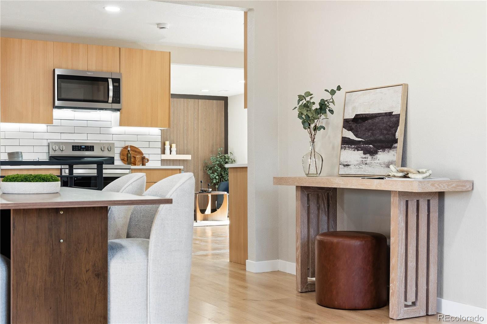 MLS Image #8 for 893 s tejon street,denver, Colorado