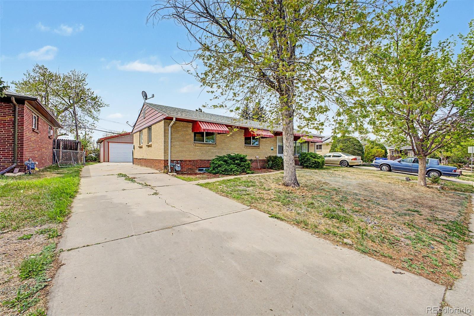 MLS Image #3 for 565  florence street,aurora, Colorado