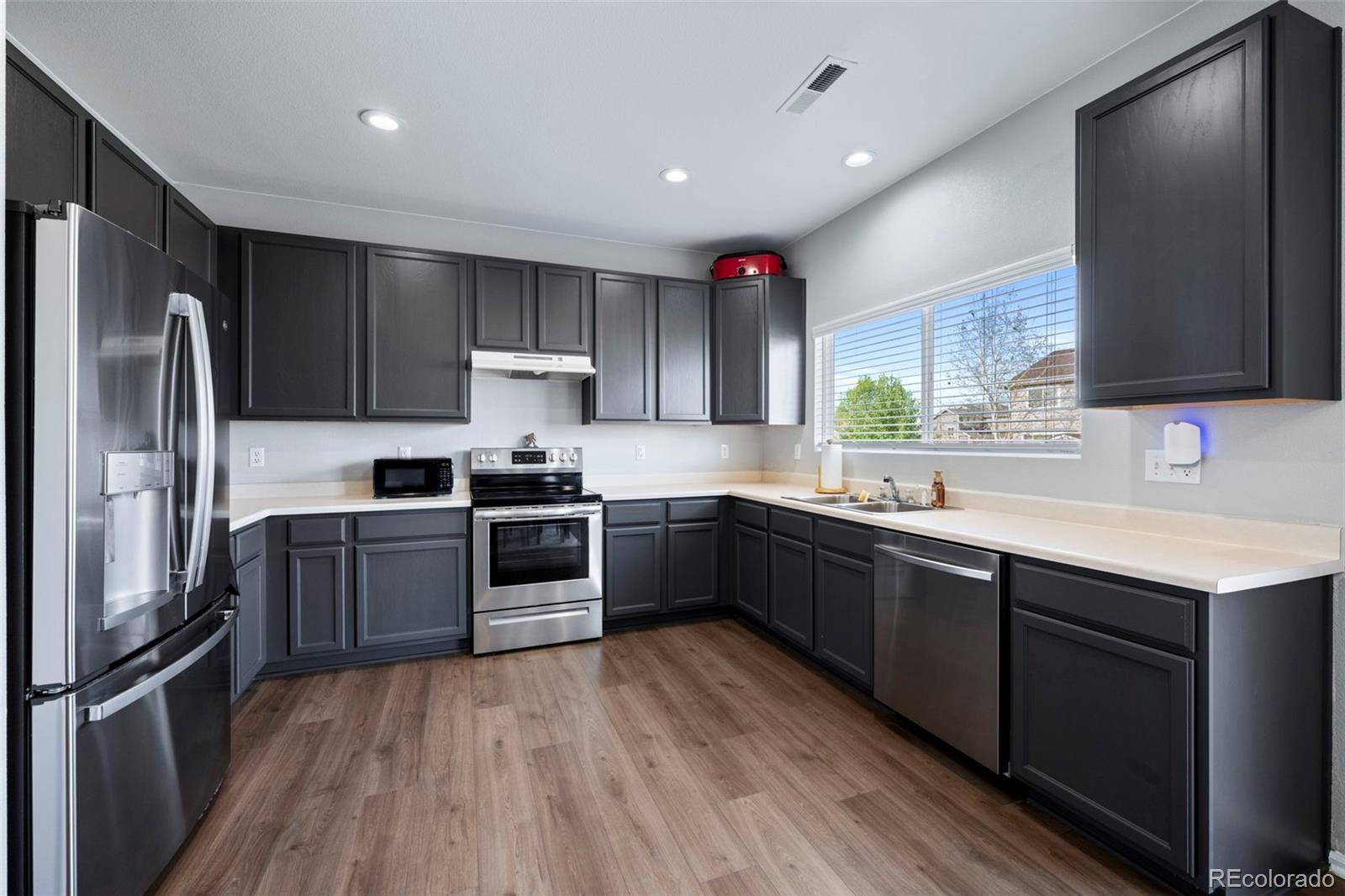 MLS Image #3 for 125  brittany court,dacono, Colorado