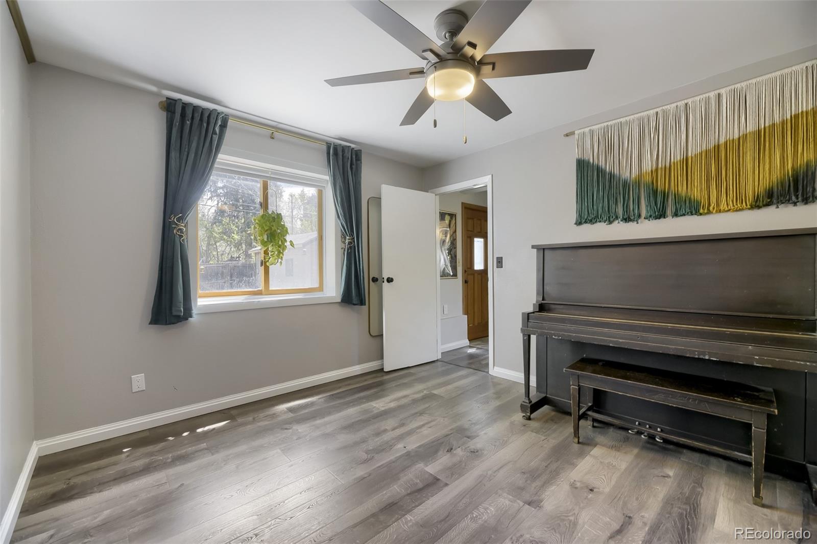 MLS Image #23 for 4058 s lincoln street,englewood, Colorado