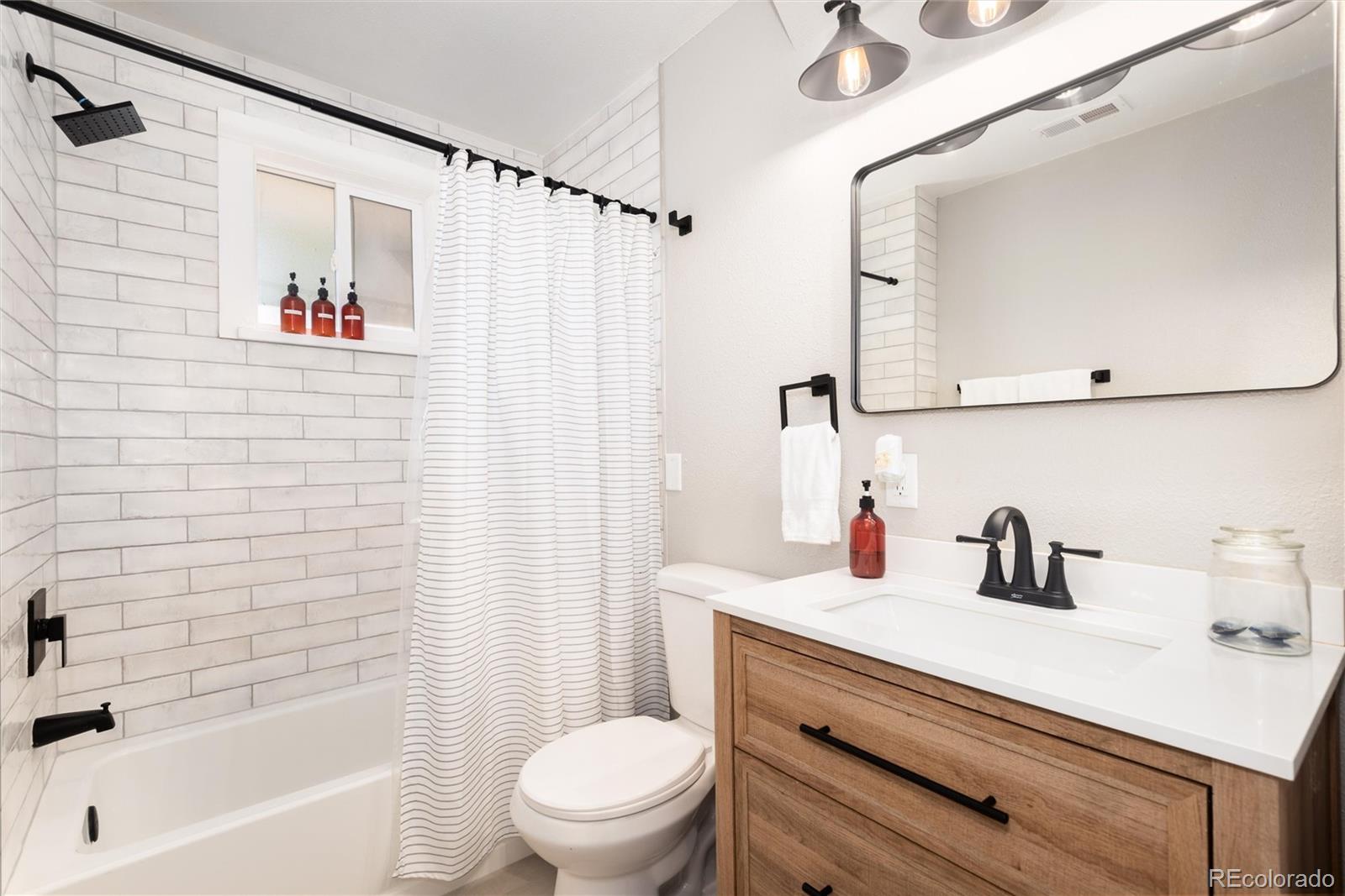 MLS Image #18 for 1600 w sheri lane,littleton, Colorado