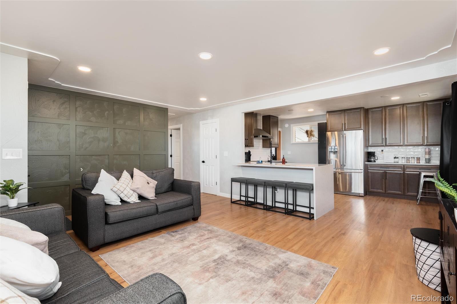 MLS Image #6 for 1600 w sheri lane,littleton, Colorado