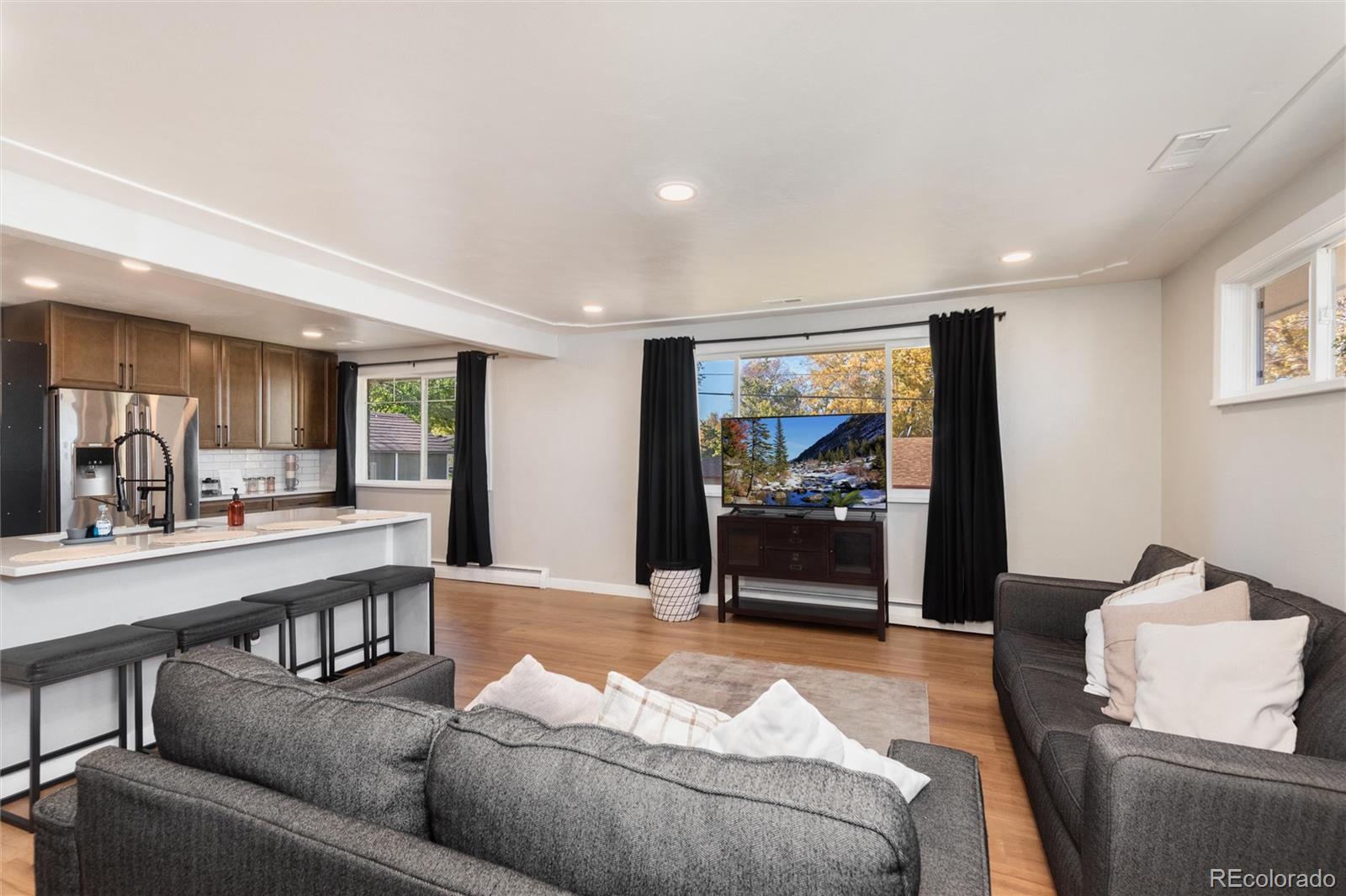 MLS Image #7 for 1600 w sheri lane,littleton, Colorado