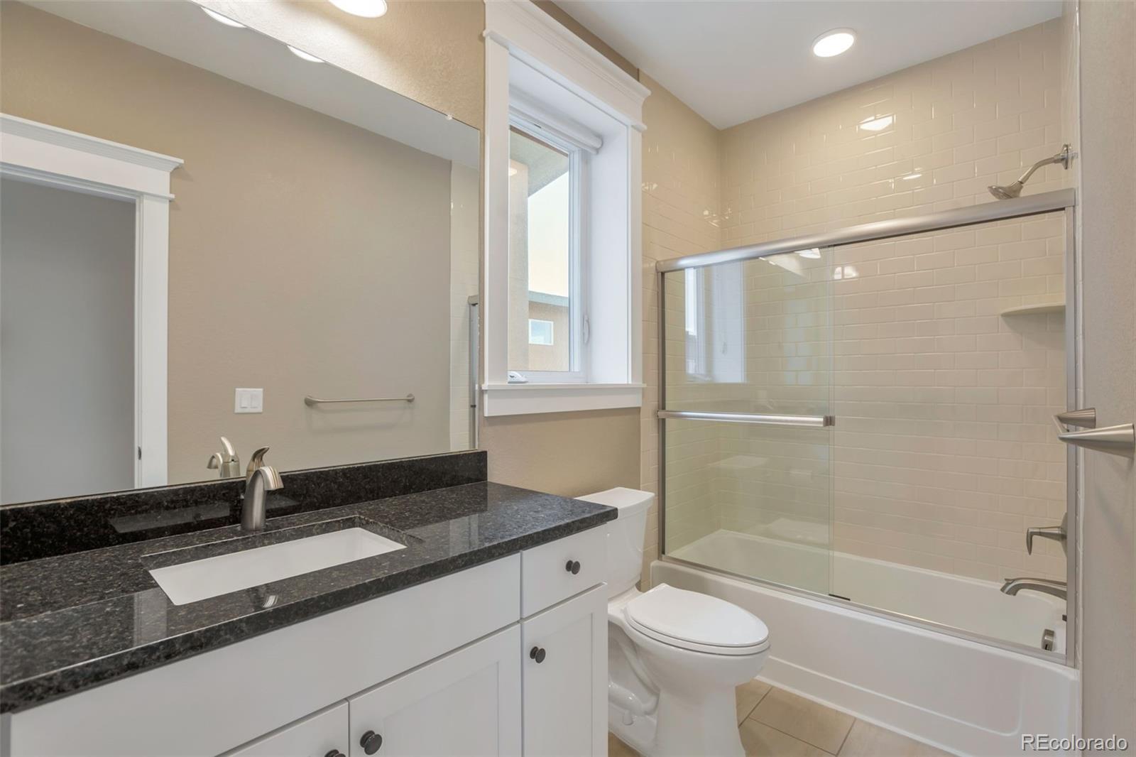 MLS Image #21 for 90  niagara street,denver, Colorado