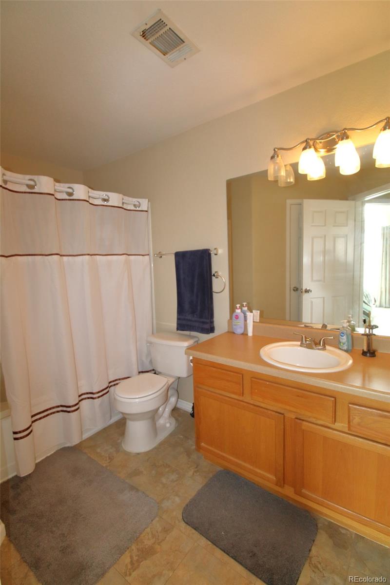 MLS Image #9 for 10381  cook way 206,thornton, Colorado