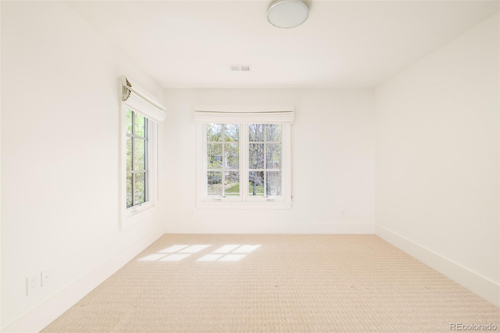 MLS Image #36 for 2467 s milwaukee street,denver, Colorado