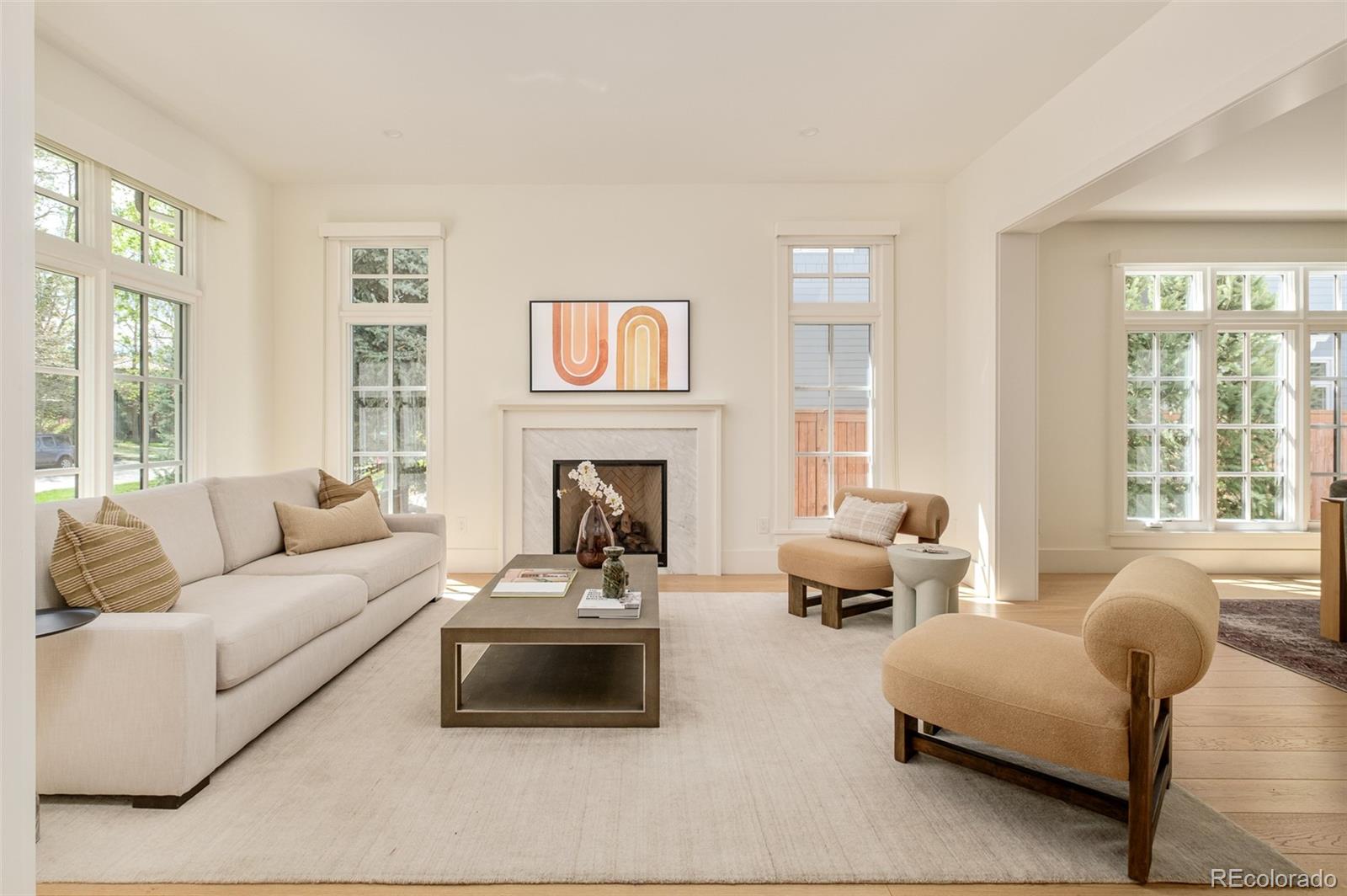 MLS Image #4 for 2467 s milwaukee street,denver, Colorado