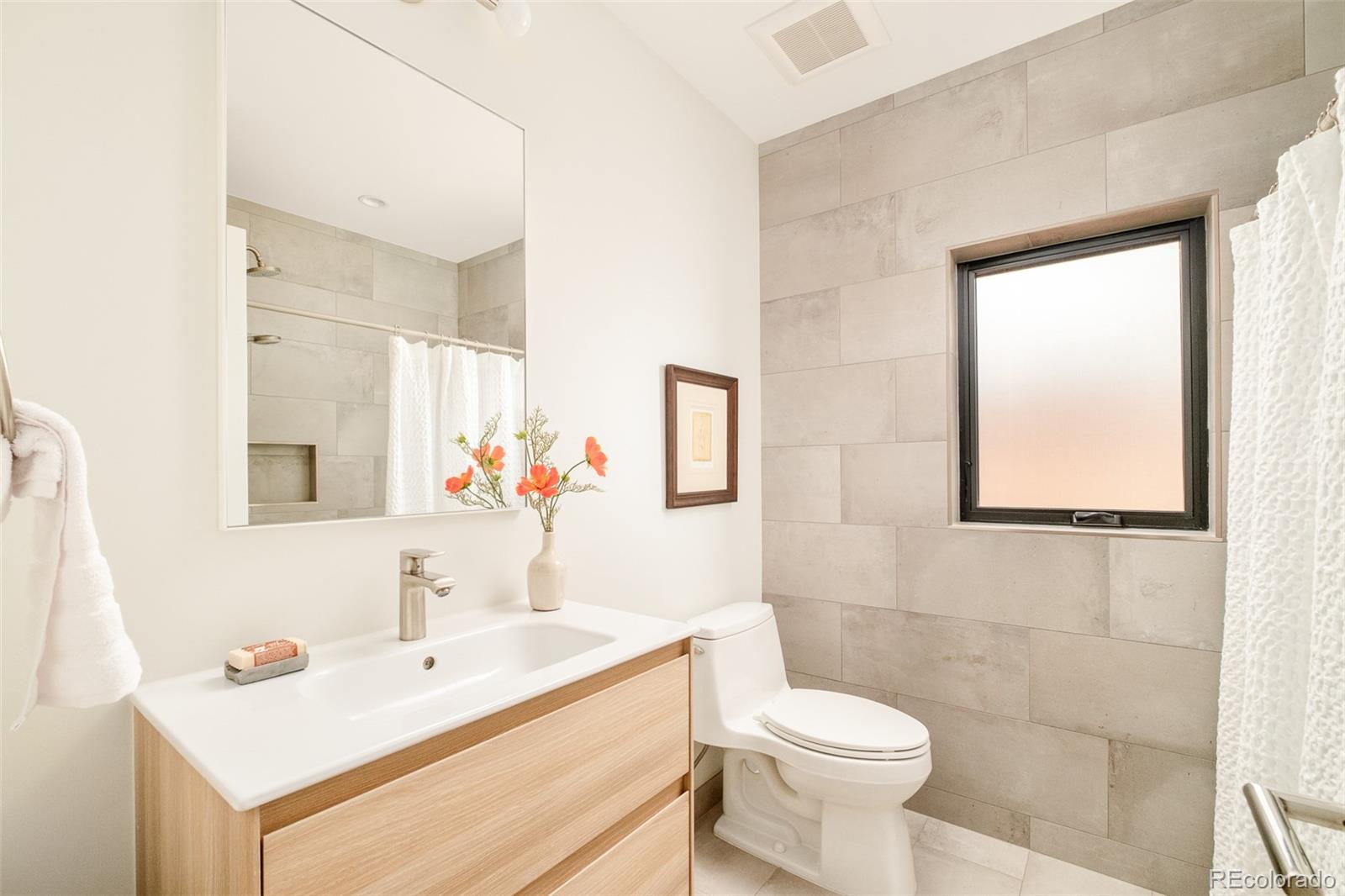 MLS Image #28 for 4100 n raleigh street,denver, Colorado