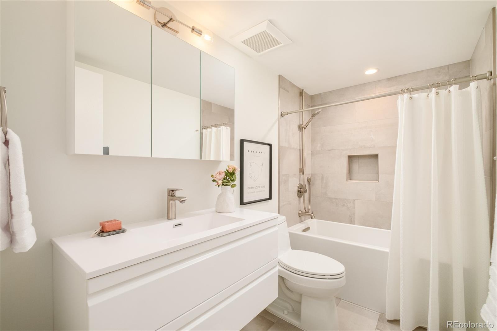 MLS Image #36 for 4100 n raleigh street,denver, Colorado