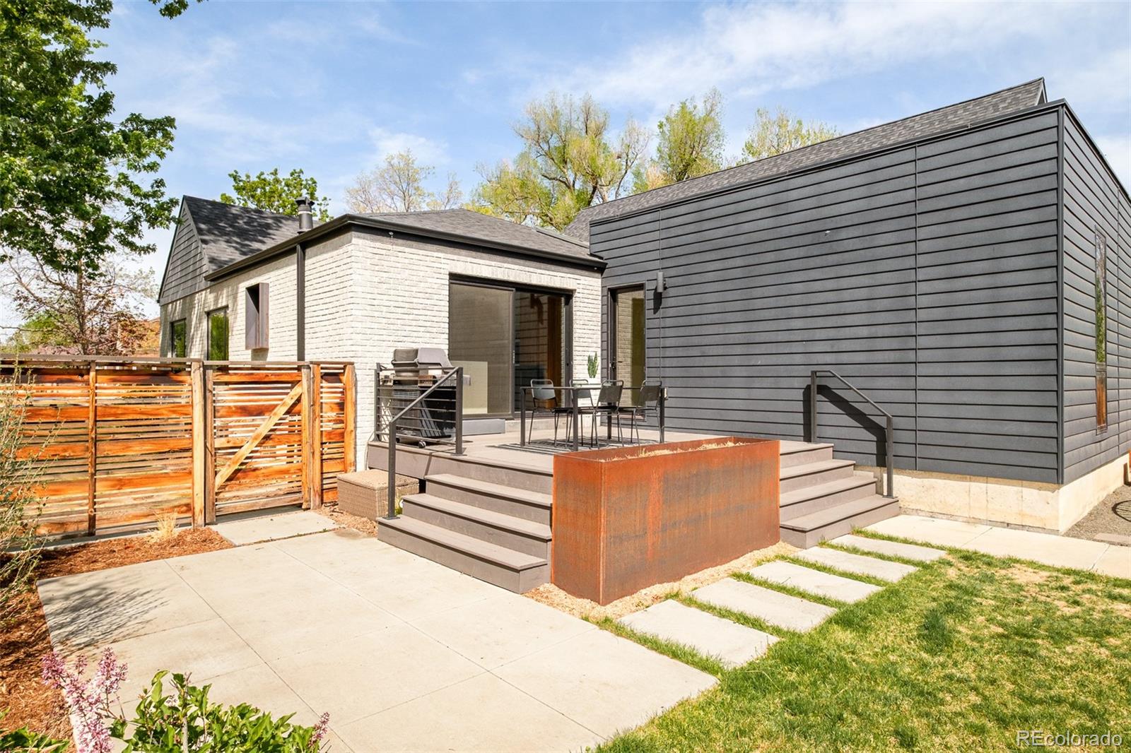MLS Image #39 for 4100 n raleigh street,denver, Colorado