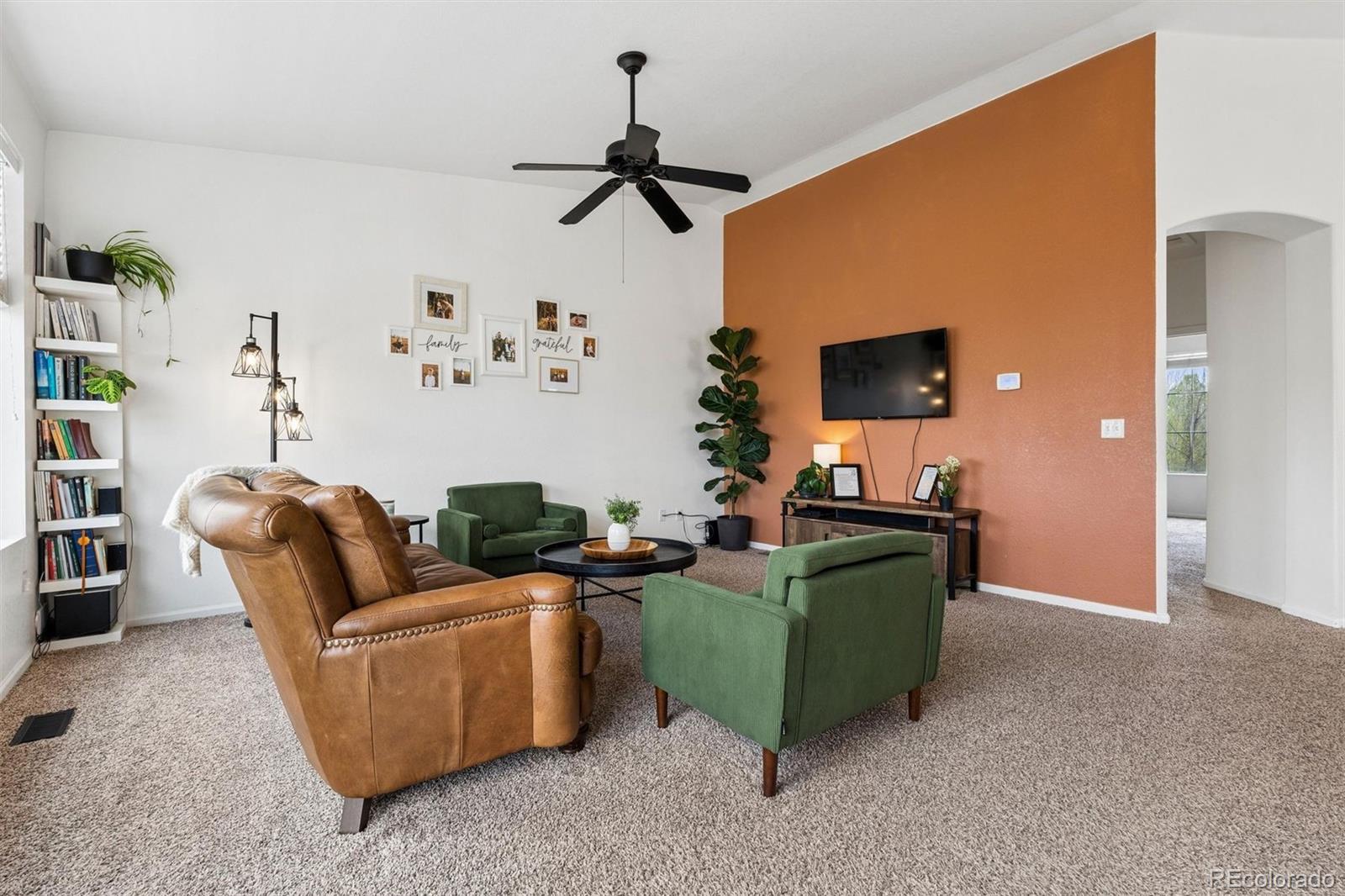 MLS Image #5 for 5243  cherrywood lane,johnstown, Colorado